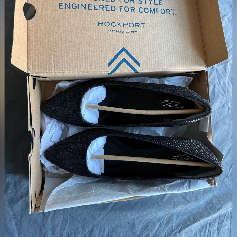Rockport Elegant Black Slip-Ons